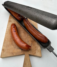 Load image into Gallery viewer, Camp Bread Baker &amp; Sausage Roaster - Cast Iron - Original By Rome