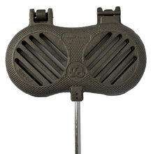 Load image into Gallery viewer, Rome Cast Iron Double Burger Grill cooking head close up white background