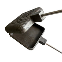 Load image into Gallery viewer, Rome XL Square Pie Iron open view white background
