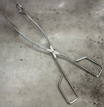 Load image into Gallery viewer, burger flipping tool