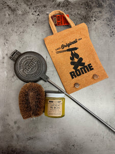Round Pie Iron & Seasoning Bundle - Original By Rome