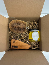Load image into Gallery viewer, Cast Iron Cookware Care Kit