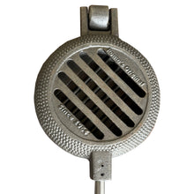 Load image into Gallery viewer, Single Burger Griller Cast Iron - Original By Rome